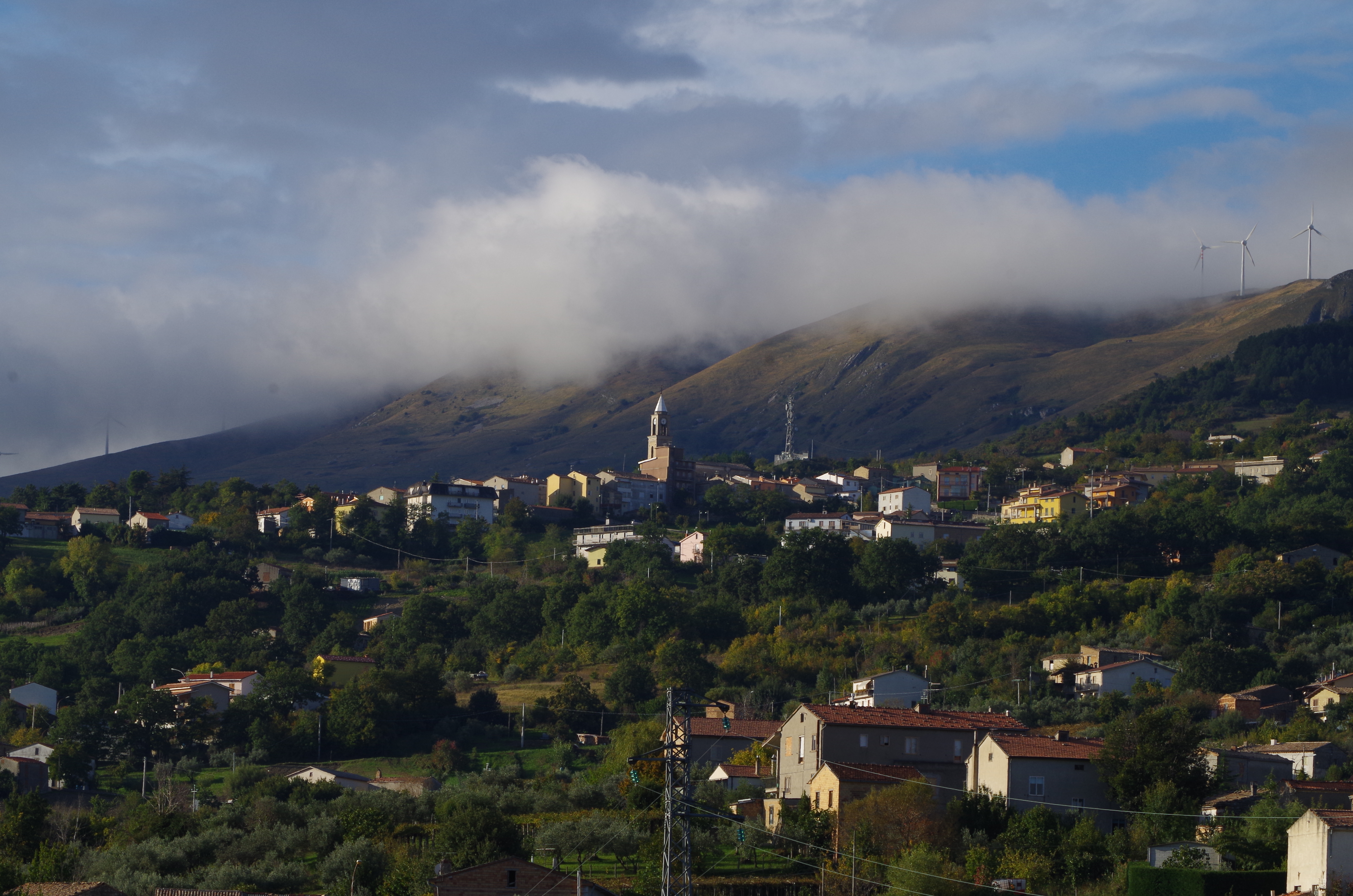 Rocca with clouds behind