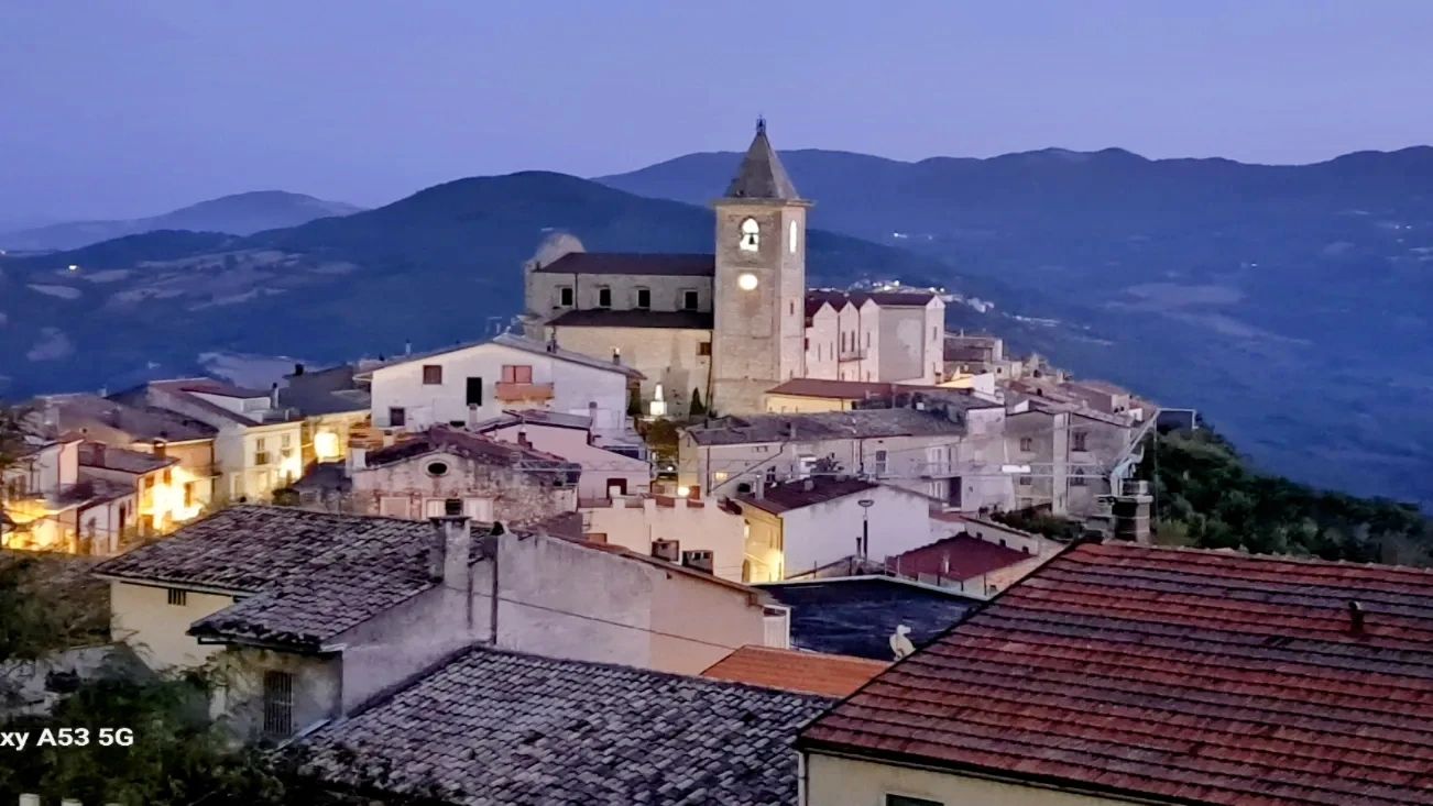 img_20231009_190019_726~2534497536785357131.